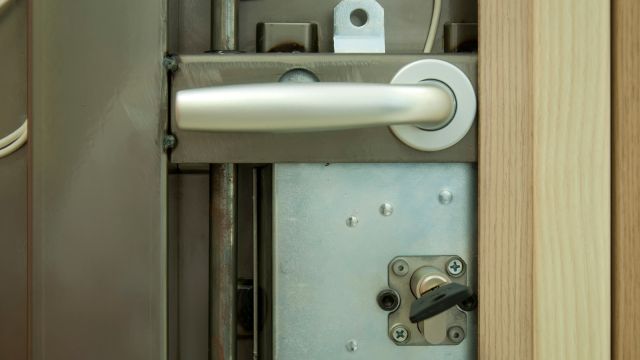 Blindati in casa per il coronavirus? Pensate alla sicurezza